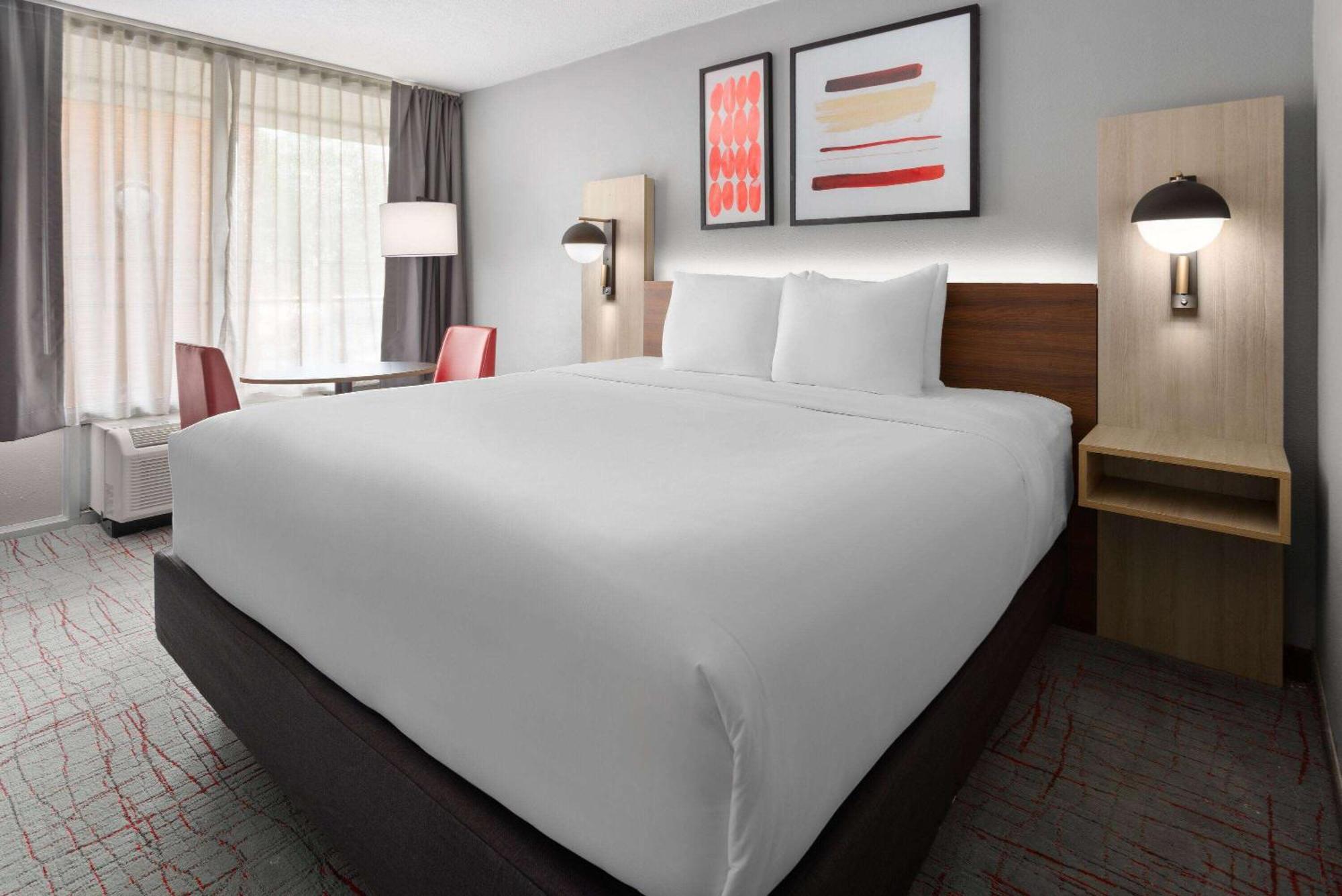 Hawthorn Extended Stay By Wyndham Columbia-Ft Jackson Extérieur photo