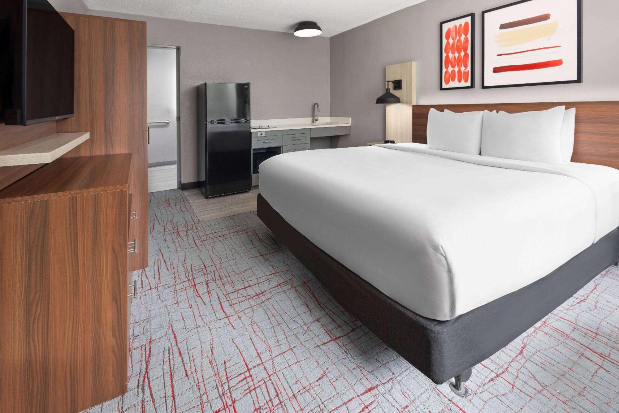 Hawthorn Extended Stay By Wyndham Columbia-Ft Jackson Extérieur photo