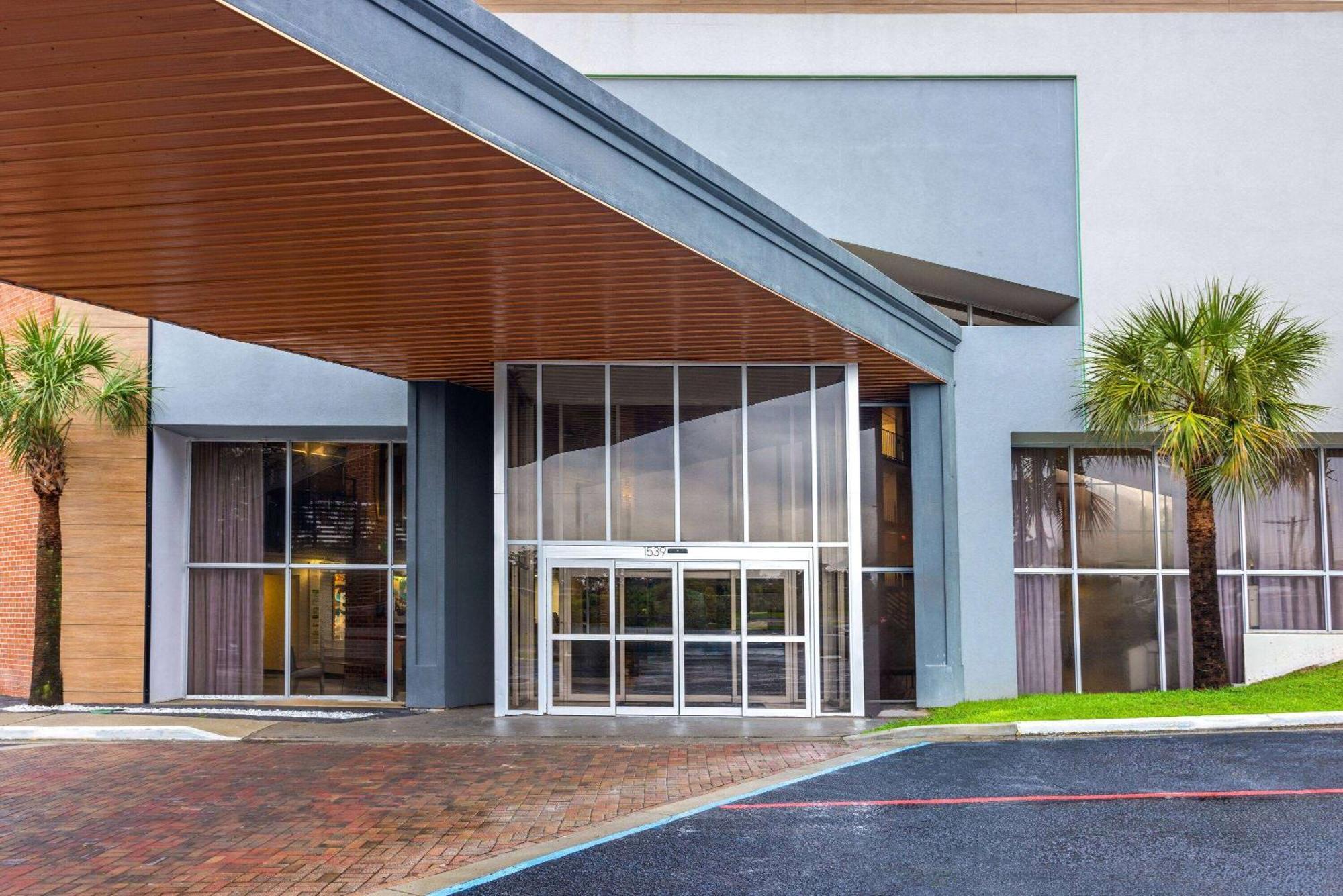 Hawthorn Extended Stay By Wyndham Columbia-Ft Jackson Extérieur photo